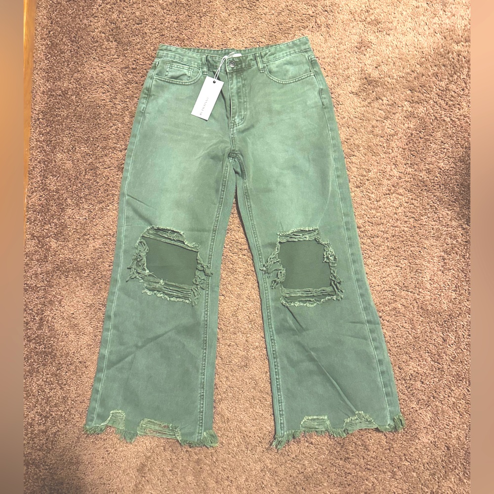 Distressed Jeans in Olive
